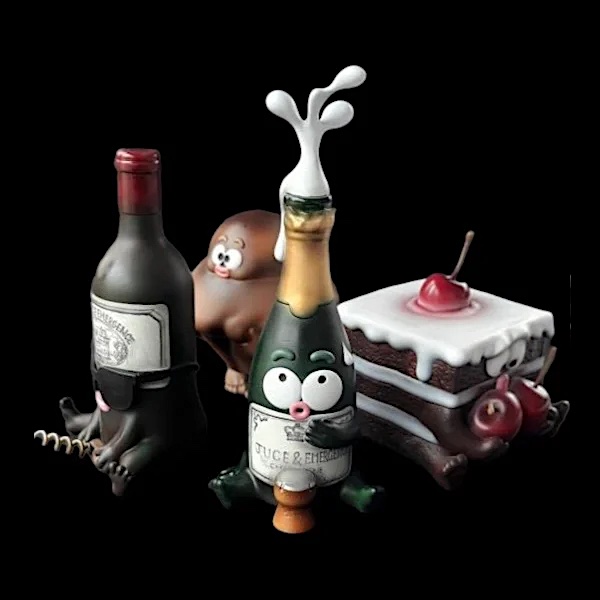 toysrevil tweet media
