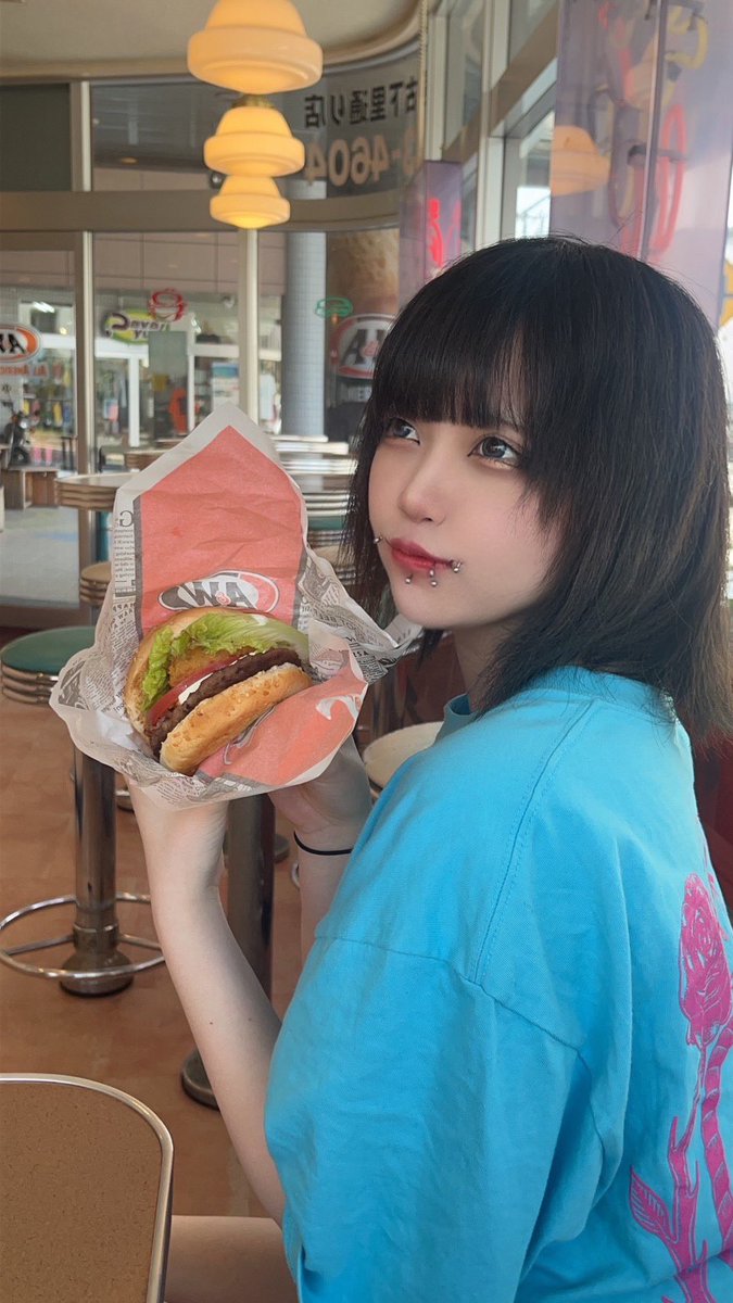 000_teinou's tweet photo. このツイートに来たリプは全部返します✌️ https://t.co/ykjY0Ccu4i
