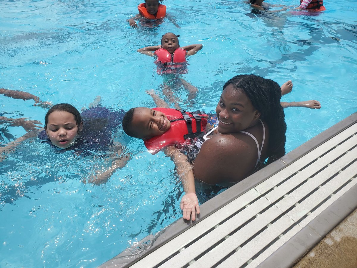 Join alumni of our Horizons at St. Richard's program with a donation on #HorizonsGivingDay! After donating today, Anye shared, "I am a former alum but also a high schooler. My donation may be small, but I want to give back to the place that accepted me each summer for 9 years!