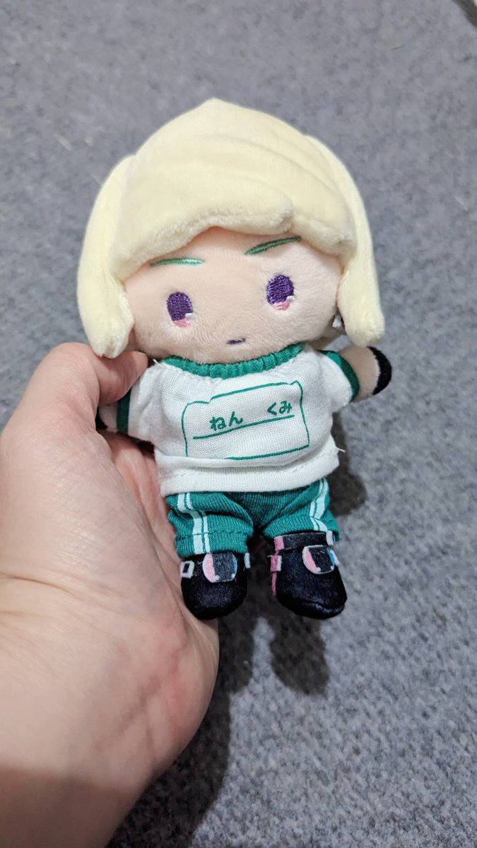 lapis417's tweet photo. 新しい服～～✨ https://t.co/p9H9OAPToQ
