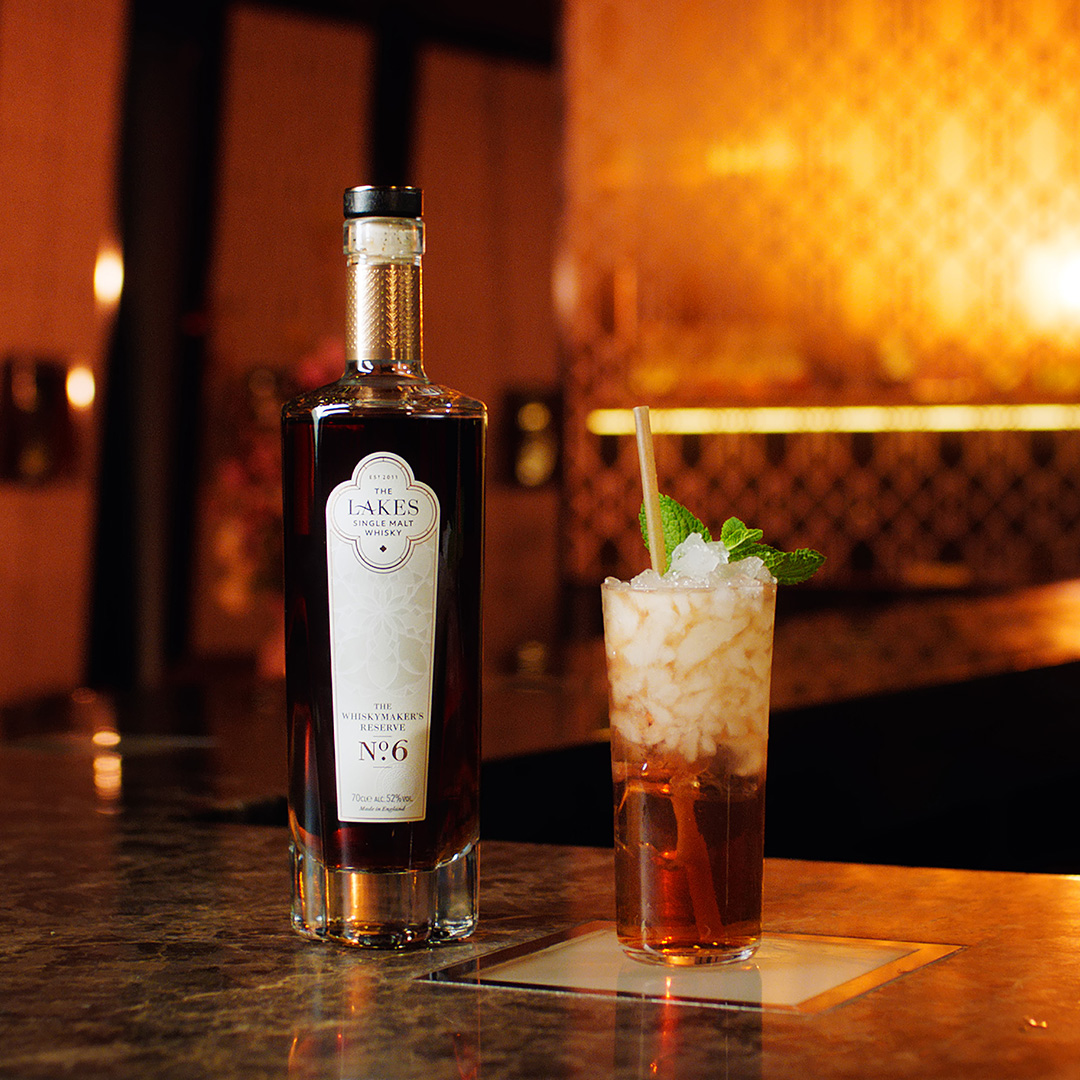 LakesDistillery's tweet photo. Cumbria Breeze by The Mandarian Bar

- The #WhiskymakersReserve No.6
- Amaretto
- Beeries &amp; Hibiscus Tea
- Coconut Water

#StoriesToldThroughTheArtOfElevage https://t.co/kCJIFpmg2Z