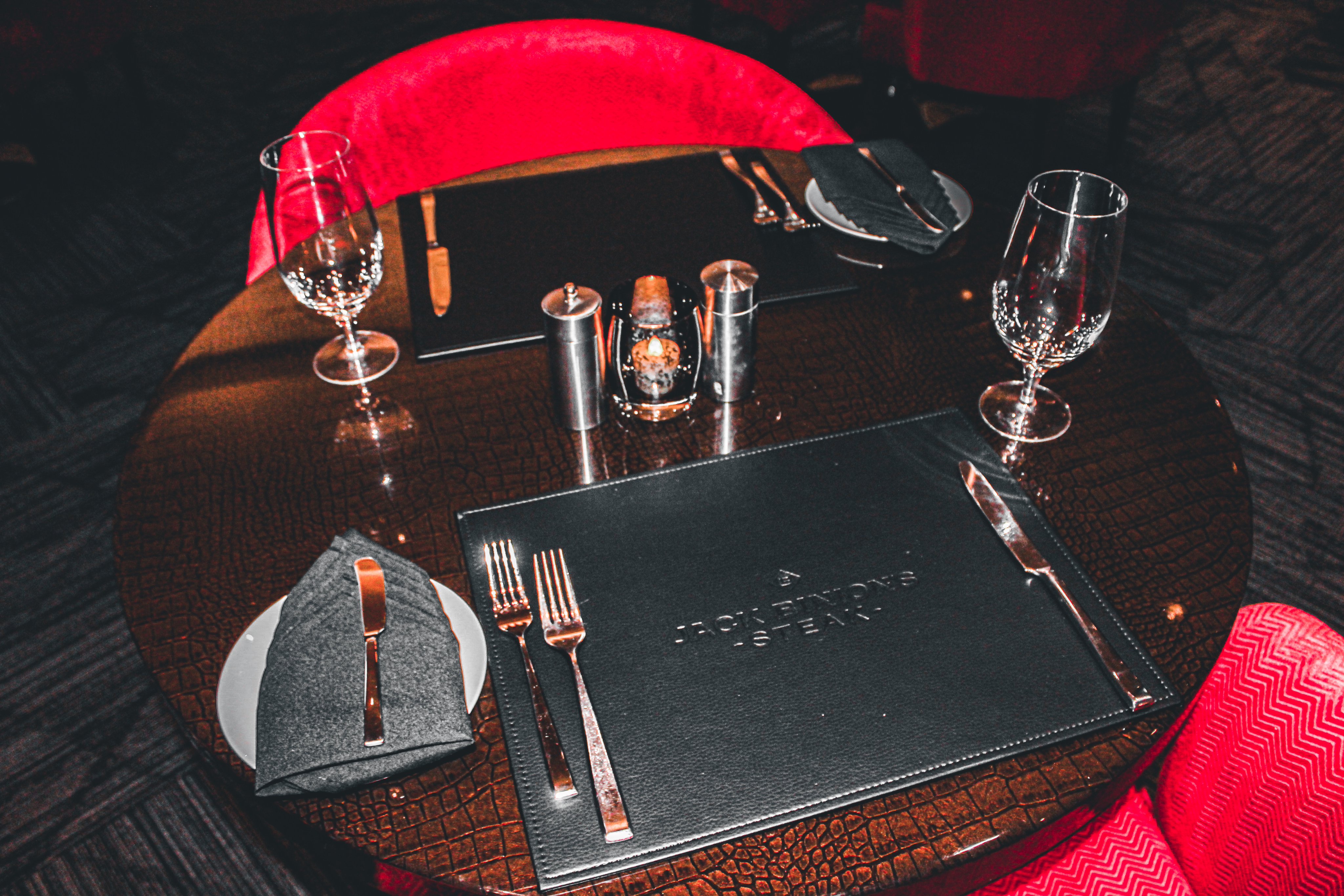 Tweets with replies by Horseshoe Indianapolis (HorseshoeIndy) / Twitter