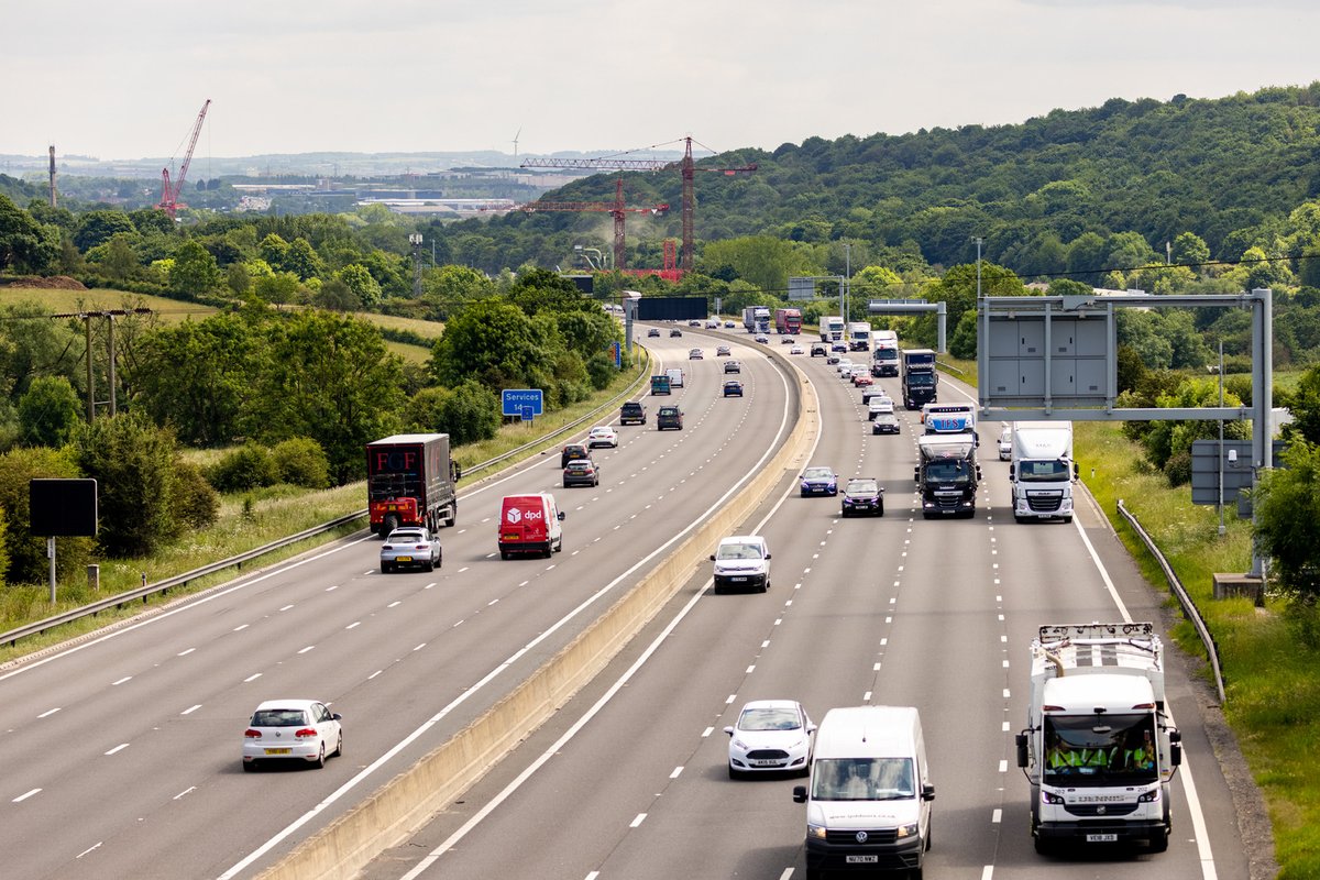 HighwaysNWEST's tweet photo. The chances of your vehicle breaking down are low, but if it does happen to you on the motorway, #Go_Left to your nearest hard shoulder, emergency area or leave at the exit.

To learn more, visit:

▶️ https://t.co/Um5VC30M2t https://t.co/1SUMEH7eme