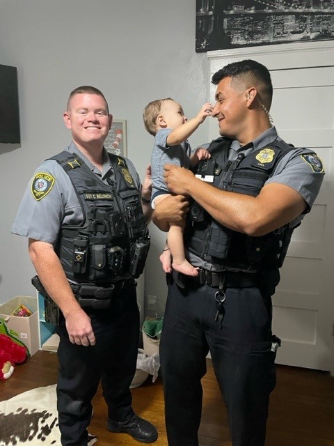 OKCPD's tweet photo. 💙 https://t.co/0jJlIG1pKf