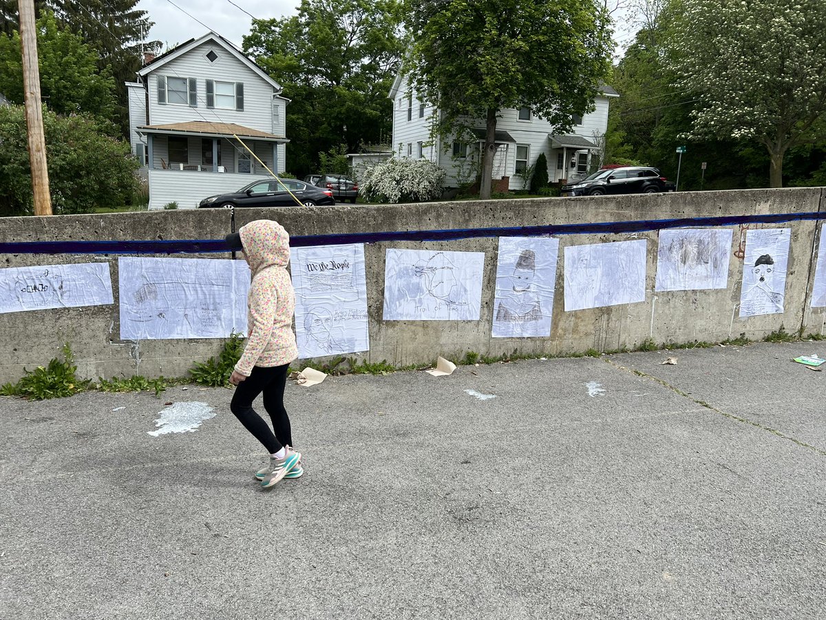 4th graders at Fall Creek making their mark. Painting a purple timeline and adding important stories of black, native and women and putting them back in the story! @FallCreekES @lilytalcott @IthacaNYSchools