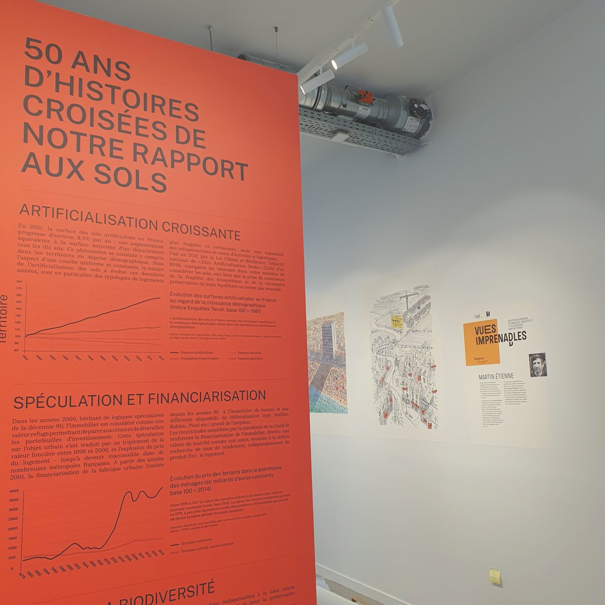 Le montage des expos Terre, Terrain, Territoire et Vues Imprenables est presque fini. Petit aperçu de la Galerie 24 avant l'ouverture officielle. RDV le 24 mai à 11h 📅 
Expos ouvertes du mercredi au samedi, de 11h à 18h.

#caue31  #Toulouse #exposition #courbaragnon #galerie24