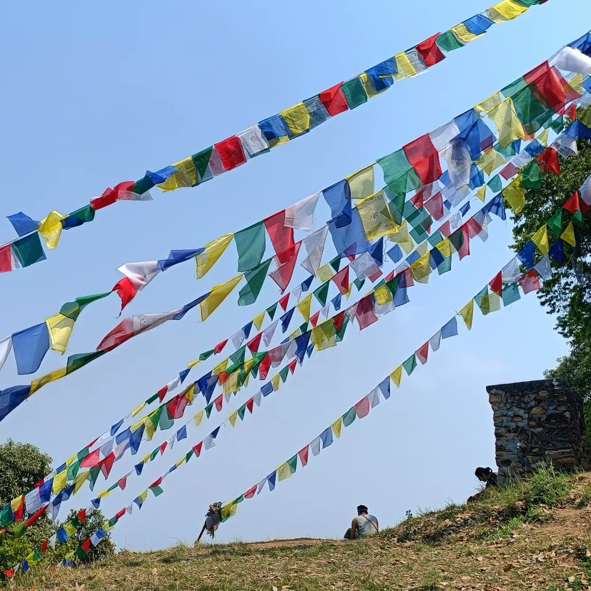 sankuchy's tweet photo. One of the shortest hiking trails around the Kathmandu Valley --- #Jamacho, 4 kilometres in total, is just for you if you're looking for a quick adrenaline rush. https://t.co/cRkgbp54Al
