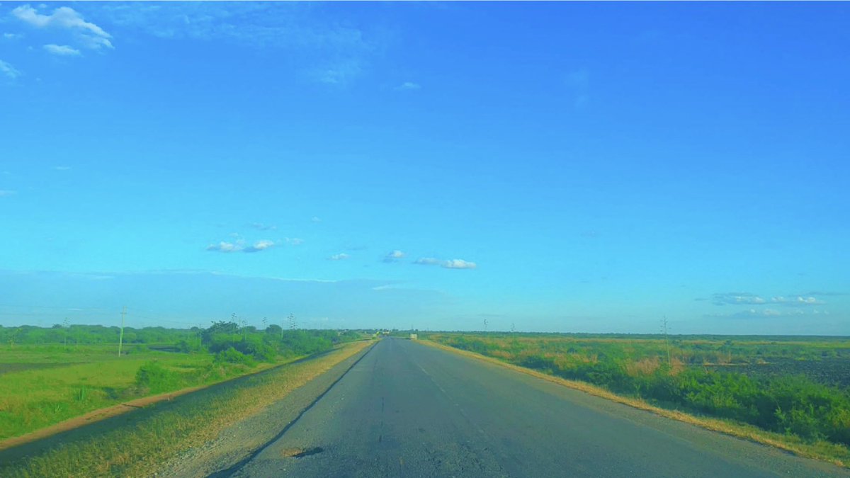 alfawarren's tweet image. Beautiful #Tanzania 🇹🇿💙 Mwanza to Shinyanga Road #LakeZone 😍 #VisitTanzania