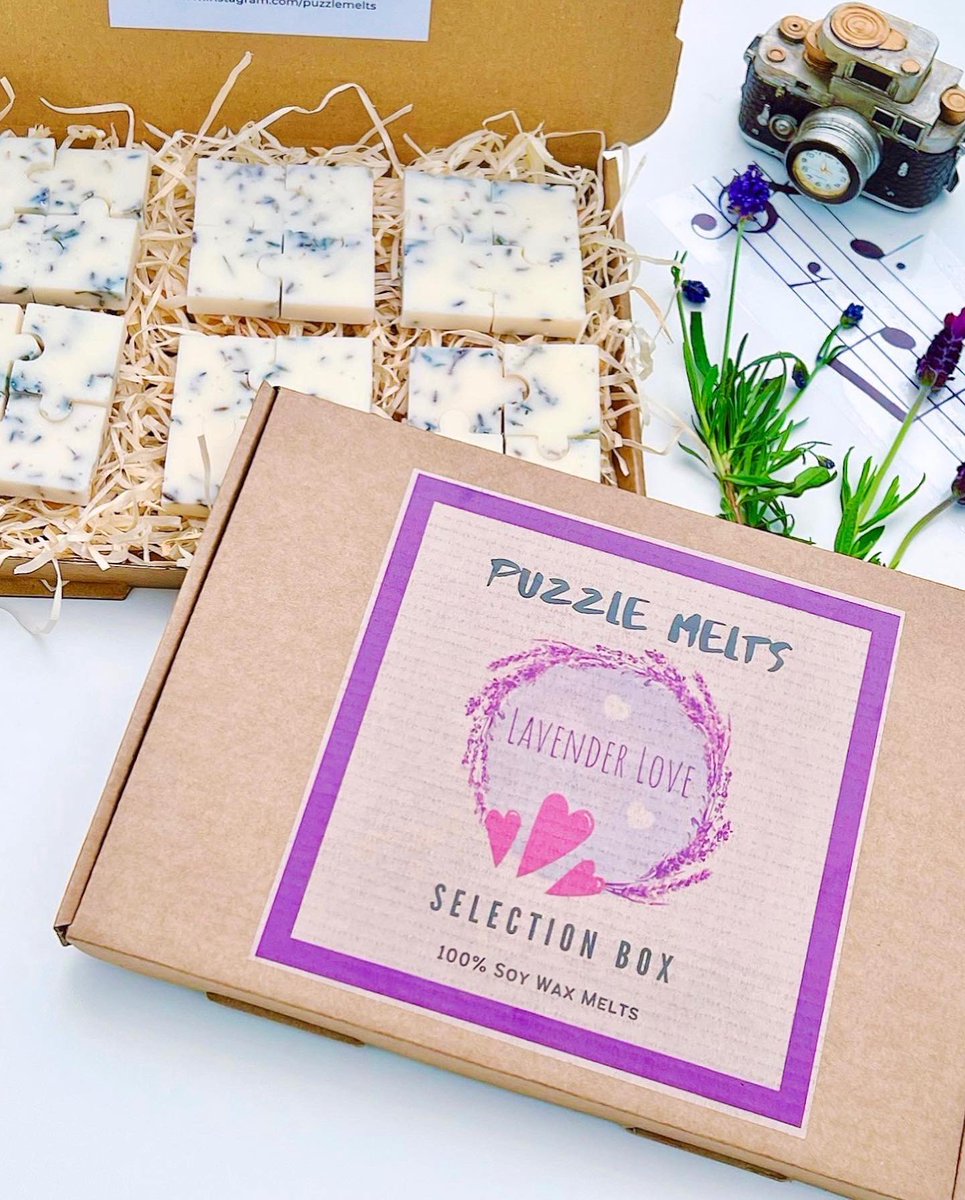 puzzlemelts's tweet photo. Especially For Lovers Of Lavender 💜 A selection of six calming lavender inspired 🍃soy wax melts made with luxury fragrance 💜 Contains British grown Lavender 🍃 https://t.co/QHSPKngCM1
Checked out the giveaway on Instagram ? 
#lavender #fragrances #gift 
#supportsmallbusiness https://t.co/jNg0Vqs06L