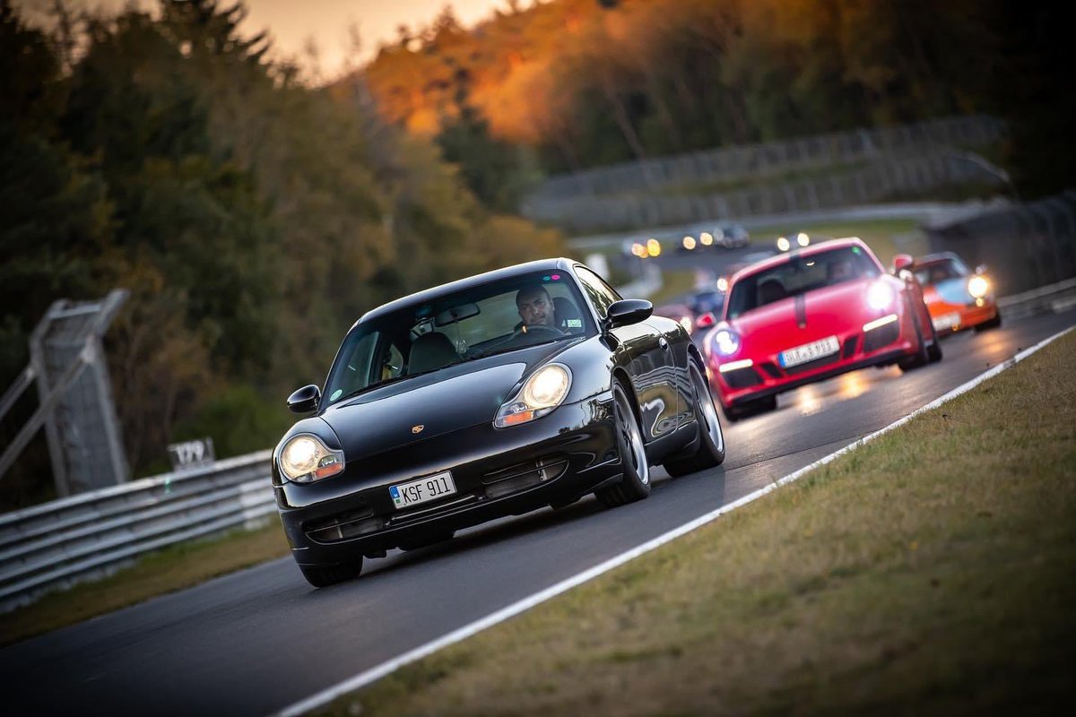 911blackyellow's tweet photo. 12 years together on the road. 
12 years of pure pleasure!
What a journey!

#porsche #911 #996 #carrera4 #purepleasure #thereisnosubstitute #getoutanddrive #SportscarTogether #projectblackandyellow #PBY @Porsche https://t.co/kAn23XpLD8