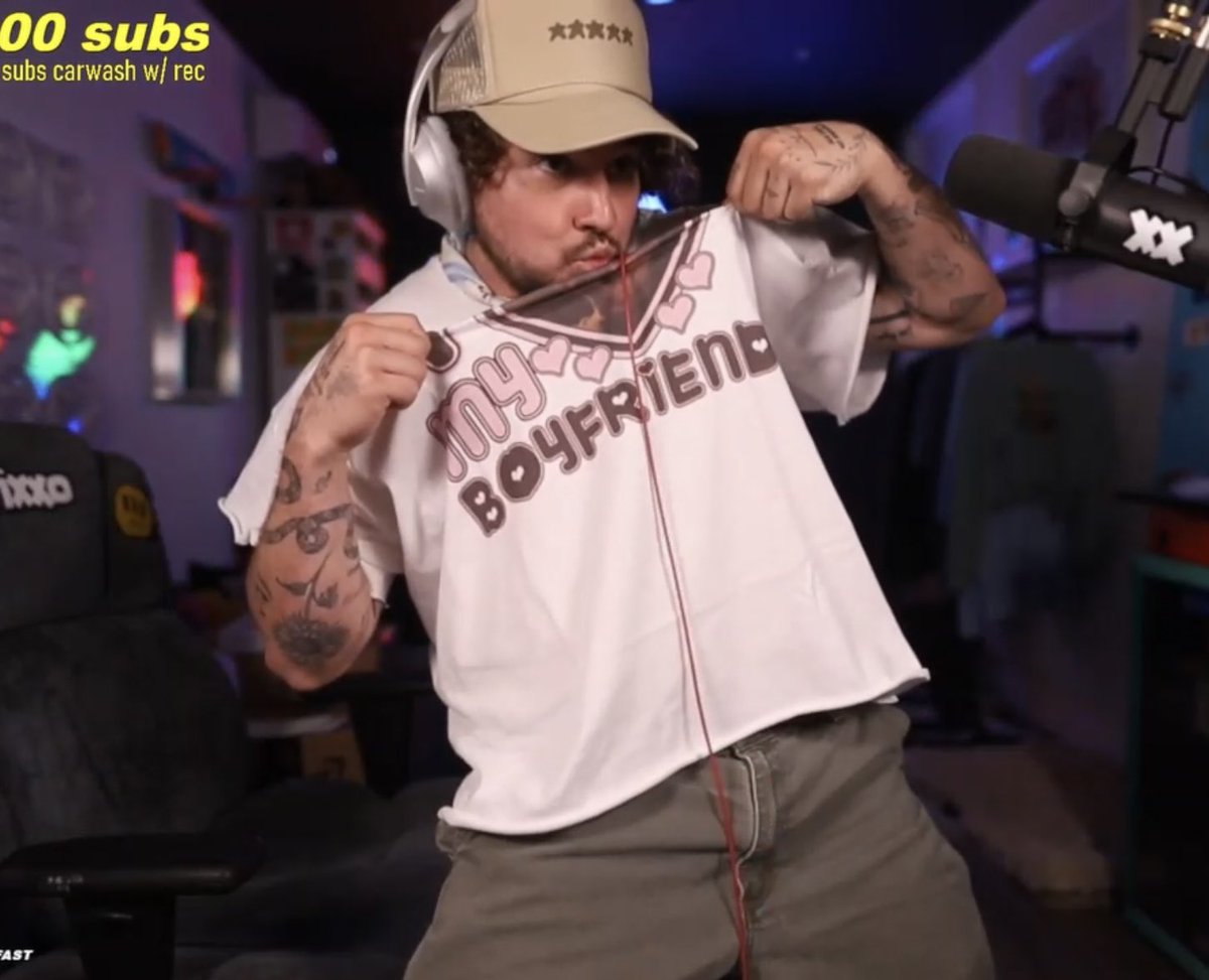 notj0rd4n's tweet image. jc love his bf