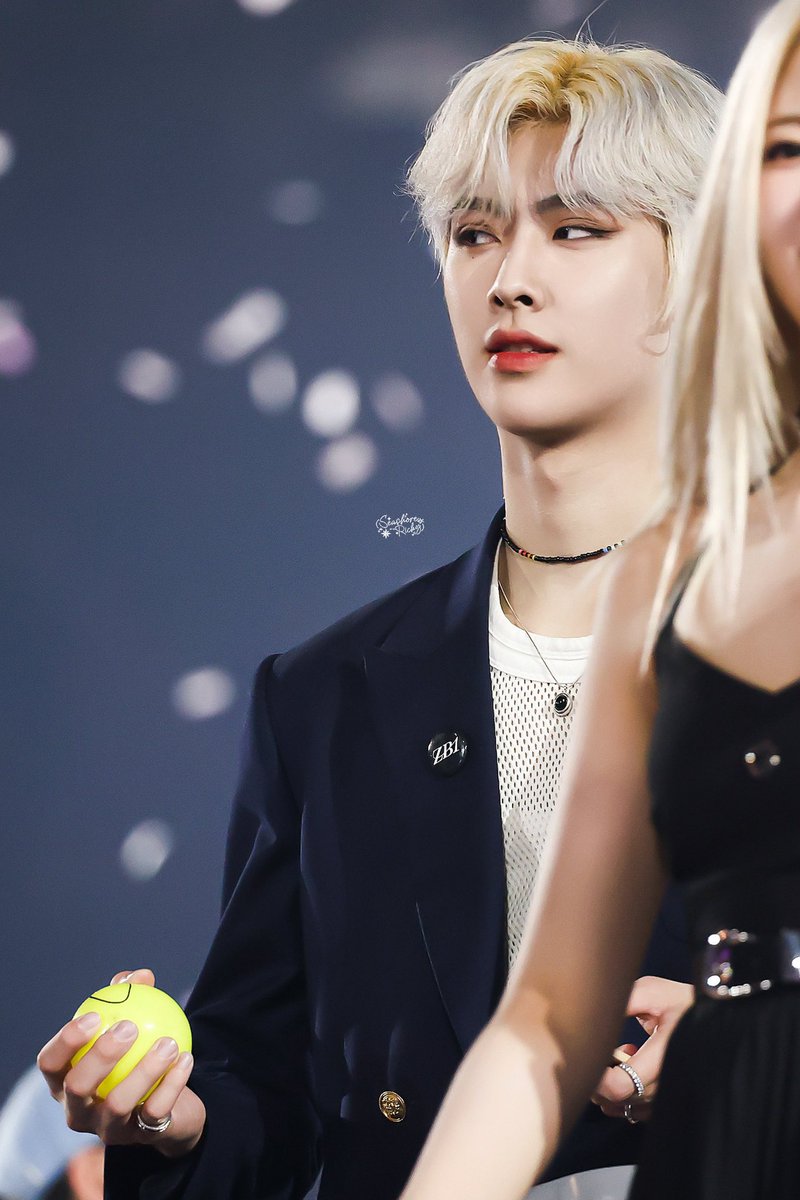 ❄️
#리키 #RICKY #ZEROBASEONE