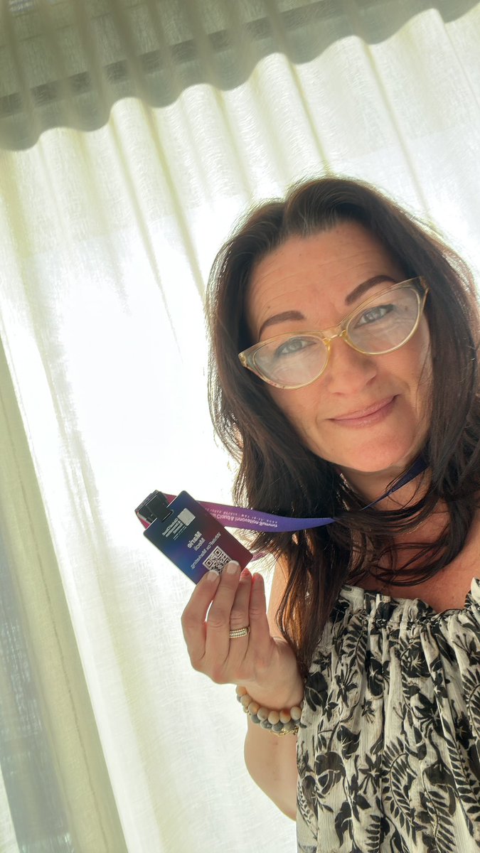 ChannelPR's tweet image. The conference badge. Sigh. Why can’t we innovate on that?! 🤣 And why does it always have to clash with your clothes. LOL 

Enjoy the day @lizkmiller! 

#IngramMicroGCIS23