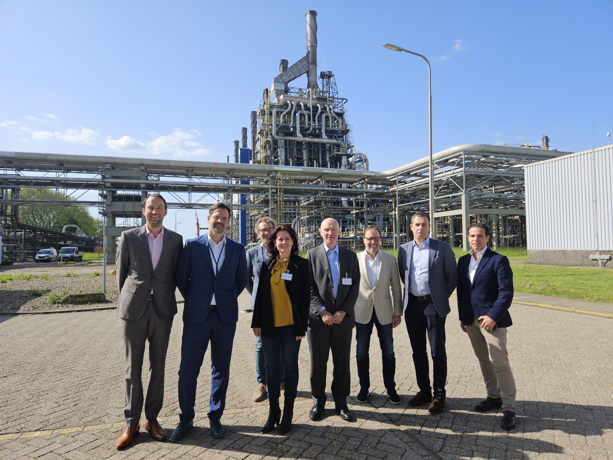 Nedvang start met het leveren van flexibele verpakkingen uit nagescheiden restafval aan <a href="/SABIC/">SABIC I سابك</a>  en <a href="/plasticenergy/">Plastic Energy</a>'s chemische recycling fabriek. Met deze pilot doen we ervaring op hoe deze techniek kan bijdragen aan de recycling van moeilijk recyclebare plastic materiaalstromen.