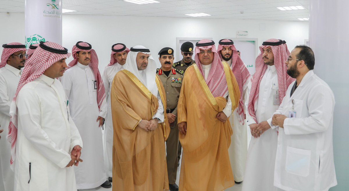 SaudiMOH's tweet photo. سمو محافظ حفر الباطن وبحضور معالي وزير الصحة يفتتح عددًا من المشاريع الصحية؛ للتوسع في تقديم الخدمات لأهالي المحافظة. https://t.co/cQAgR4jC1d