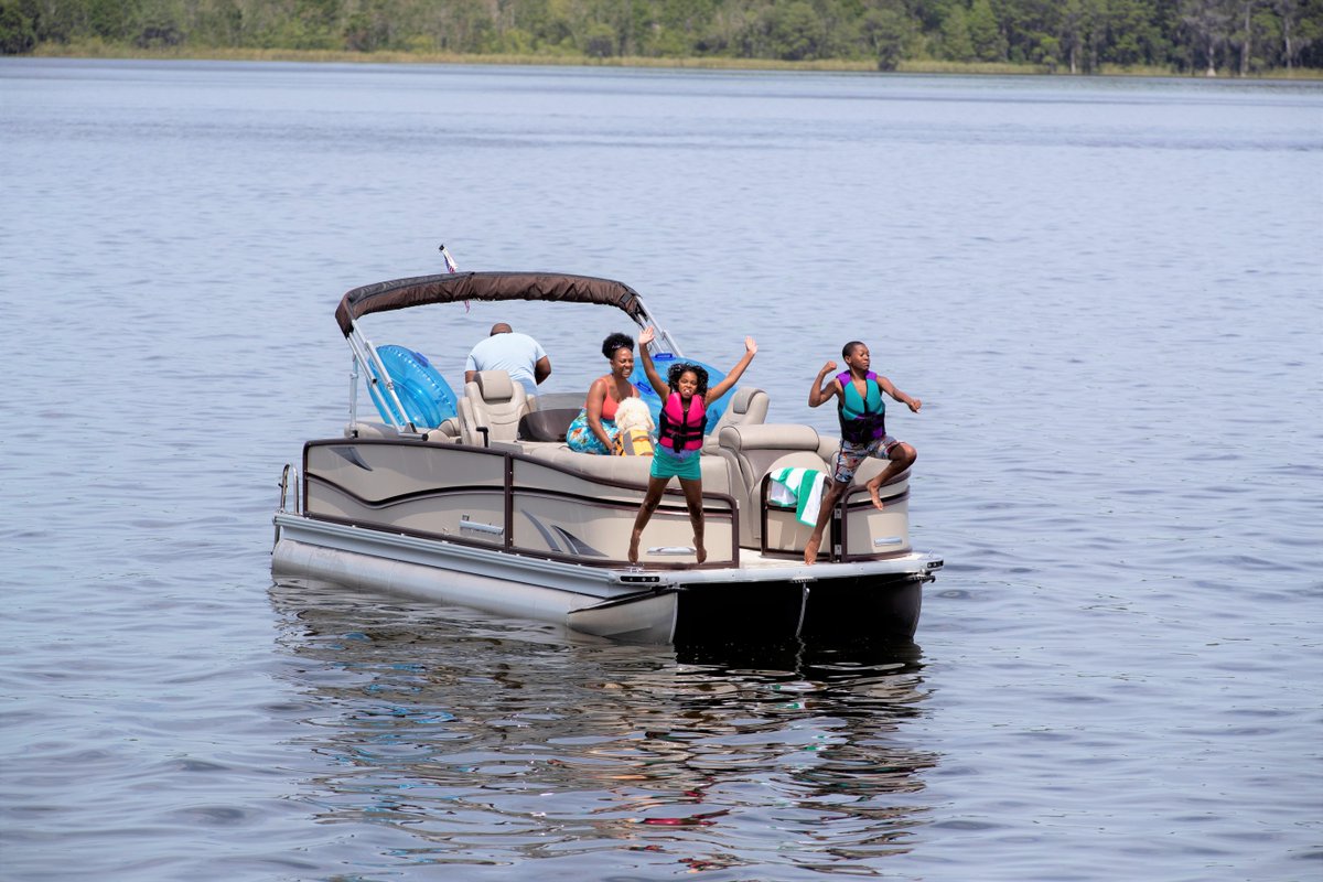 As a long-term effort that’s been in play for nearly 20 years, @DiscoverBoating has helped nurture the next generation while keeping boating top of mind in the U.S. &amp; Canada. Read the latest article in <a href="/TradeOnlyToday/">TradeOnlyToday</a> 👉bit.ly/3WjPvt9