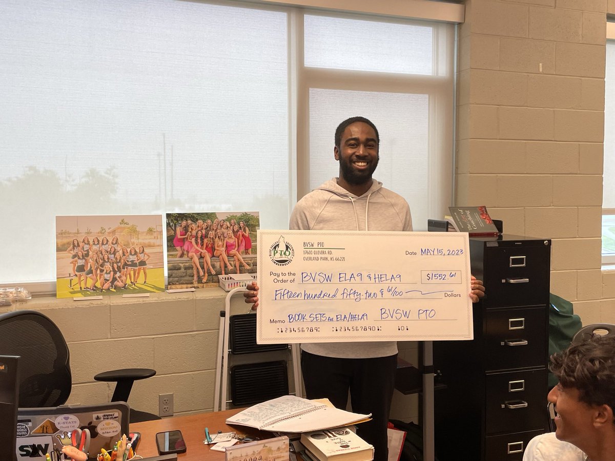 PTO Awards $21,000+ in Grants!!

The PTO was proud to award the following academic grants this spring:

Science - $2303 for digital microscopes
Art - $1753 for garden beds &amp; soil
FACS - $1307 for baking supplies
ELA - $1552 for classroom book sets

1/2