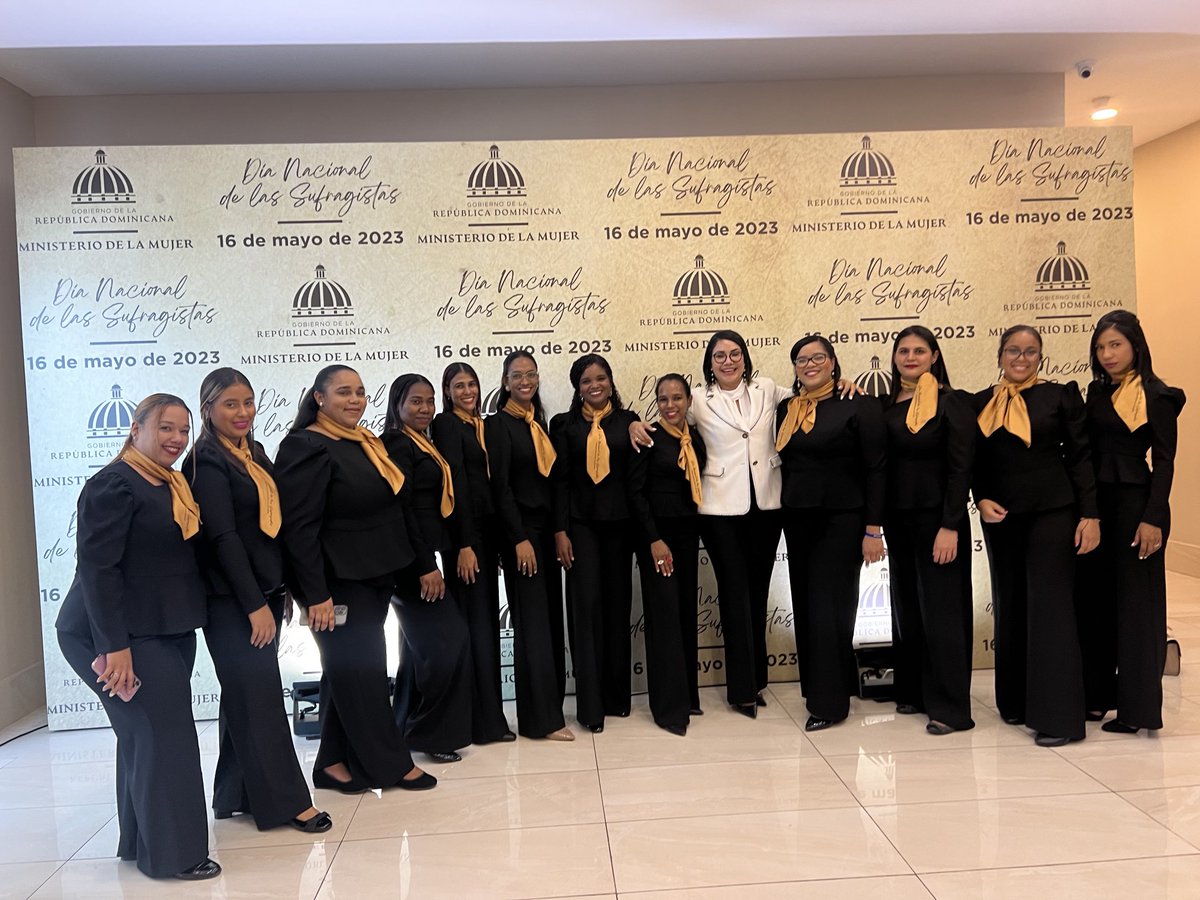 Las sufragistas
El movimiento sufragista
fue un movimiento internacional de reivindicación del derecho de las mujeres a ejercer el voto. Originado en los Estados Unidos a finales de la década de 1840, y con una fuerte implantación en el Reino Unido, desde 1865. #CarmenDiputada.