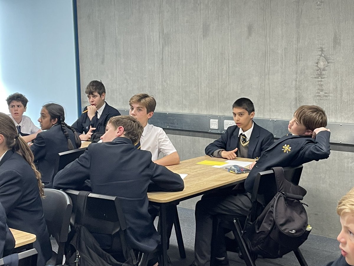 ElthamMoffat's tweet photo. There was A LOT going on today! A really lovely start to the day with the year 13s leavers assembly. Certificates were given out, speeches were given musical chairs was played. 
⭐️🐤⭐️🐤⭐️
Lunchtime:
House musical auditions
Y7 house maths 
AND
More house art 
Moffateers you ROCK https://t.co/blrjSVTXeX