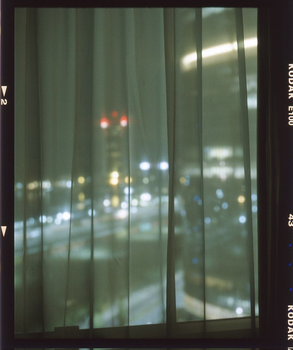 suffer_rosa's tweet photo. buenos aires de noche, kodak e100 https://t.co/MvuzEfCaLl