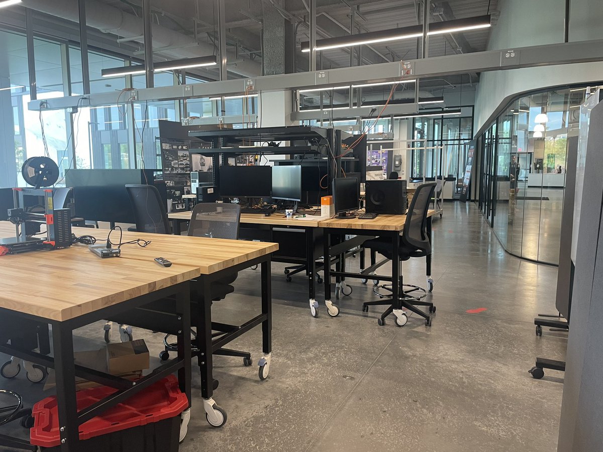 Emily Zauss Colpi tweet media