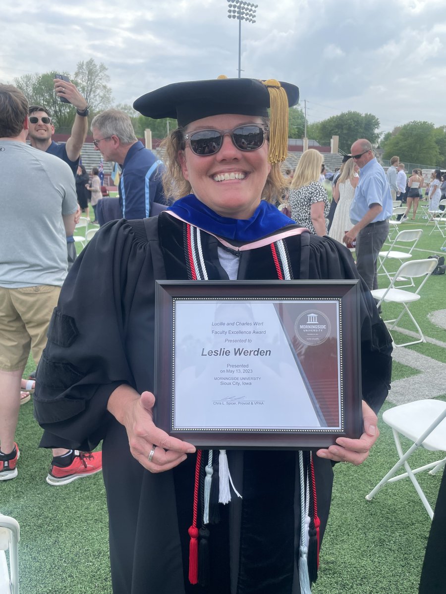 MsideHumanities tweet media