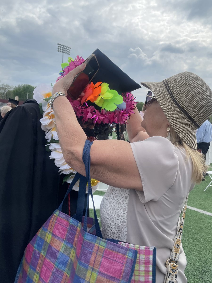 MsideHumanities tweet media