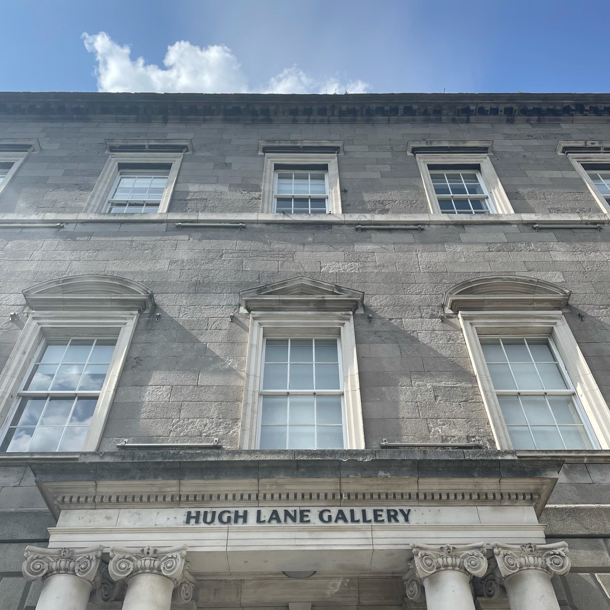 🚨Starts soon🚨

🟣Contemporary Art Criticism with Jennie Taylor🟠

Learn how to examine, reflect on and critique contemporary art in this 6-week course run in association with <a href="/TheHughLane/">Hugh Lane Gallery</a>

🗓️Starts May 30
🕐6.30–8.30pm
📍 <a href="/IrishWritersCtr/">Irish Writers Centre</a>/<a href="/TheHughLane/">Hugh Lane Gallery</a>

🔗irishwriterscentre.ie/courses/meridi…