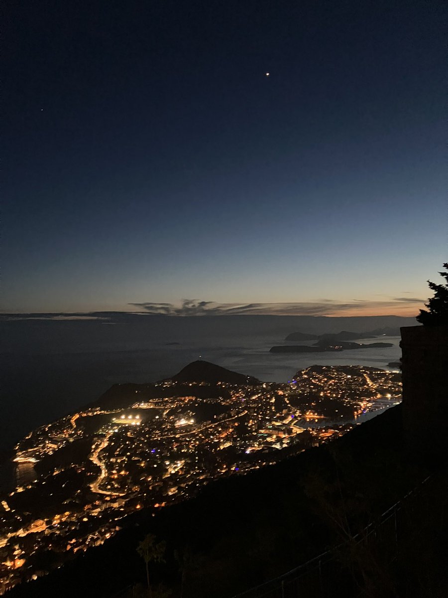 Ron_ejuleff's tweet photo. Wow, Wasnβt wrong! Amazing sunset up the top of #MountSrd #CableCar #Dubrovnik #Croatia ππππ· https://t.co/J0iuekipm4