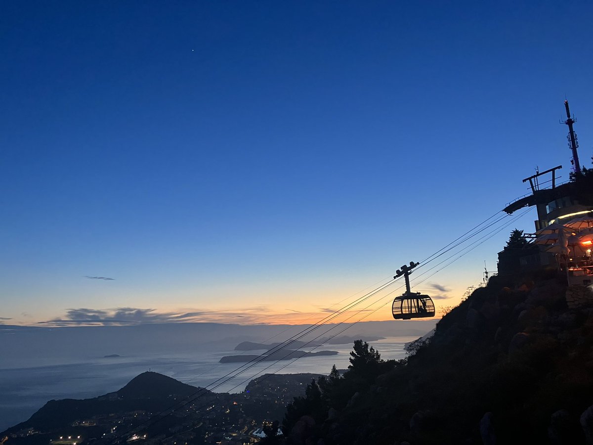 Ron_ejuleff's tweet photo. Wow, Wasnβt wrong! Amazing sunset up the top of #MountSrd #CableCar #Dubrovnik #Croatia ππππ· https://t.co/J0iuekipm4