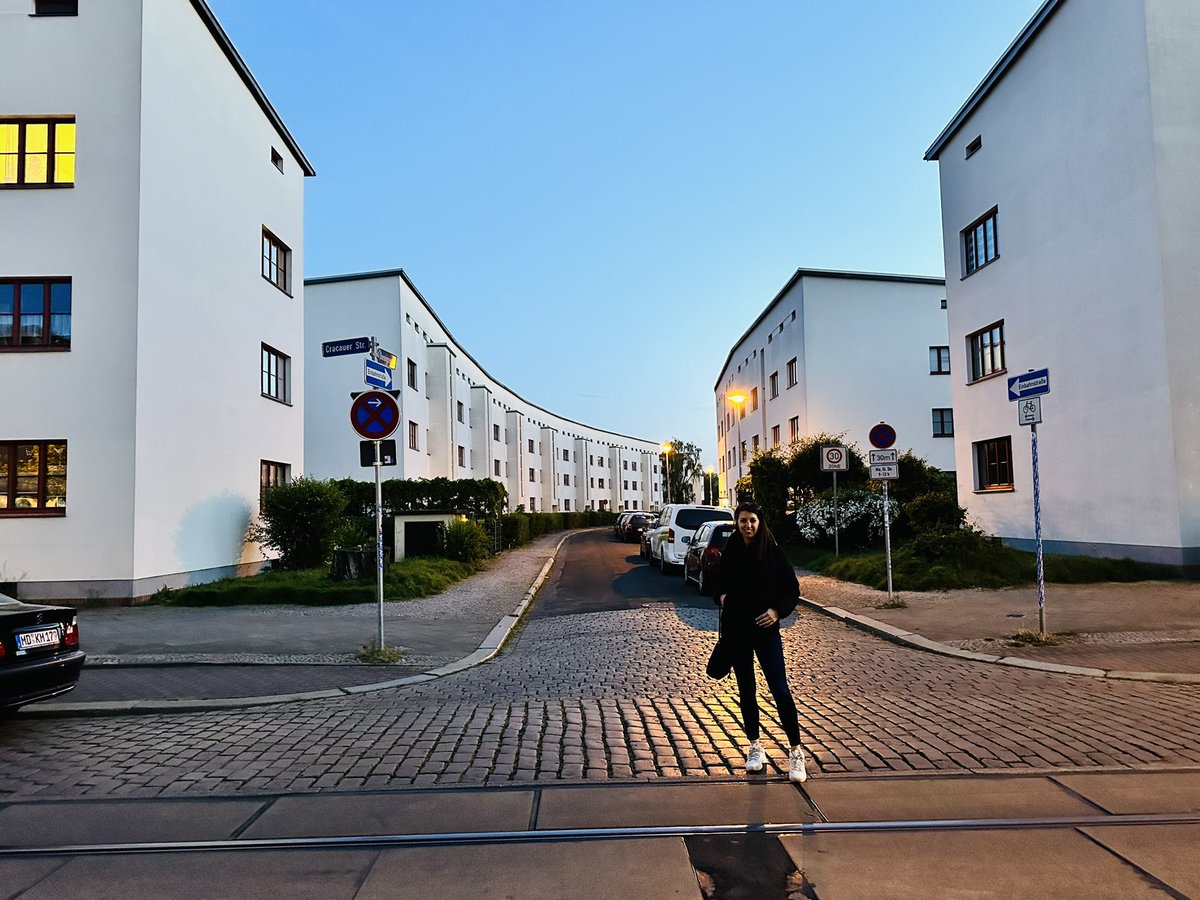 #zuhause #magdeburg #cracau 
Bruno Taut
Carl Krayl