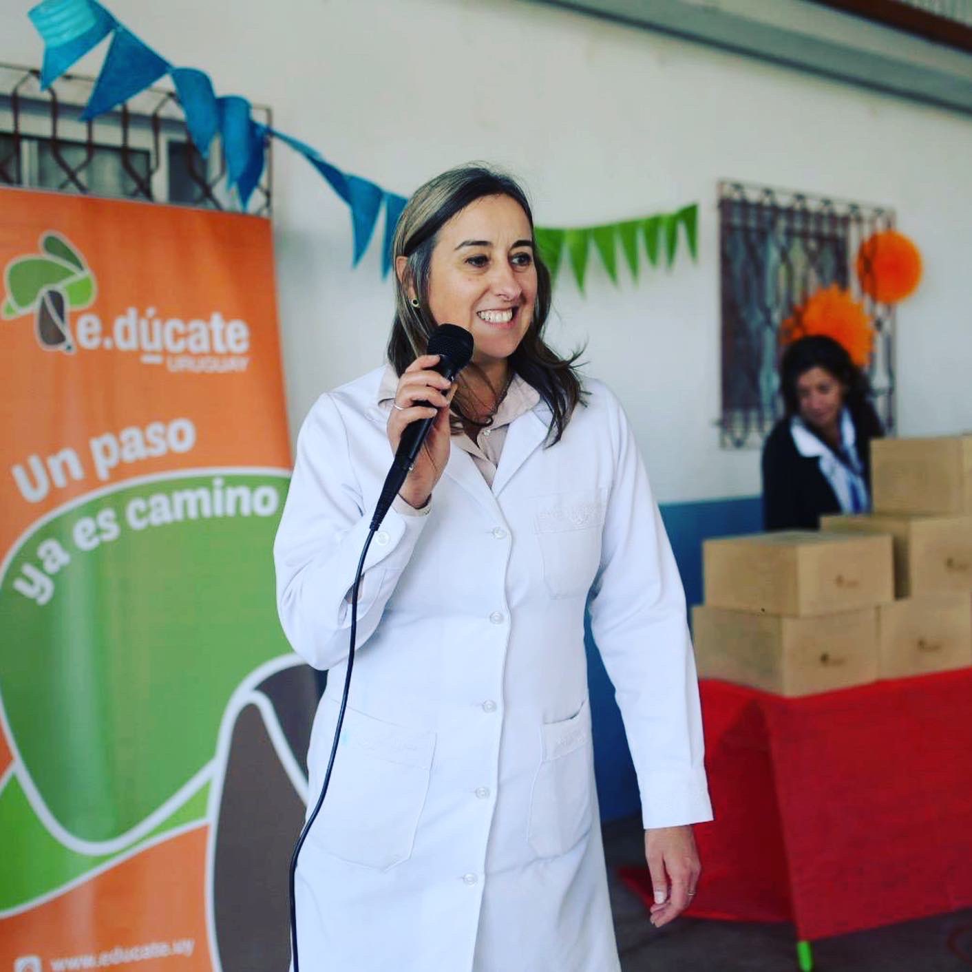 Cecilia de la Paz (cecieducate) / Twitter