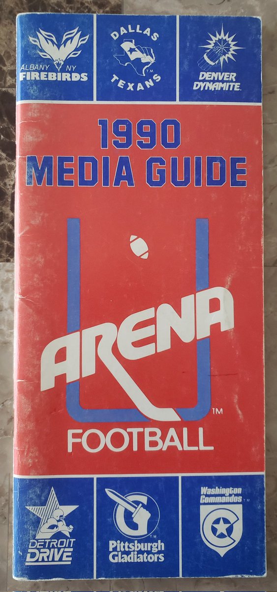 ArenaFootballTV's tweet photo. 1990 Season, Arena Football League Media Guide #MediaGuideSZN #AFLHistory @OfficialAFL @_deadfootball @ArenaFan @osctoday @WeekInArenaBall @AFL_ShanSingh @LeeHuttonIII https://t.co/qBc2sSR4sk