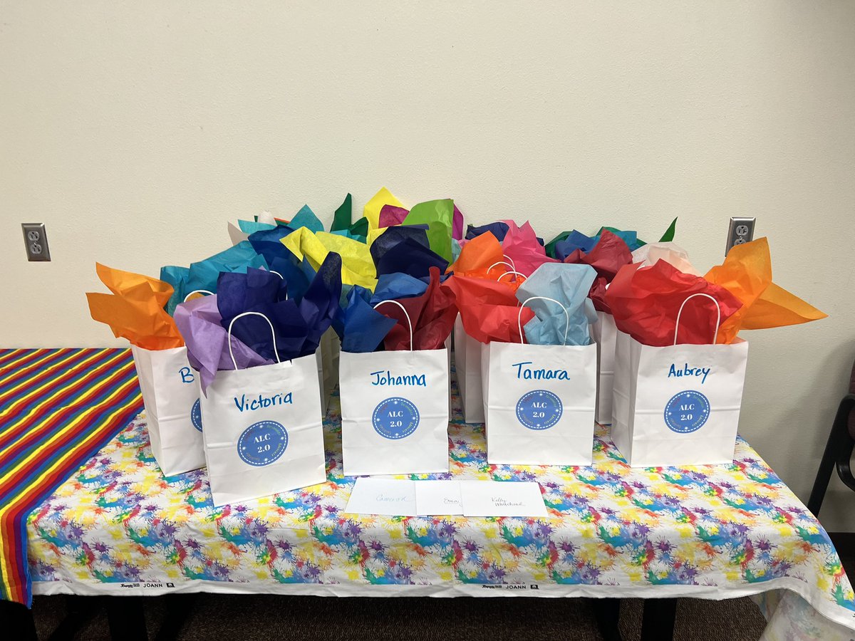alc_aisd's tweet image. Getting ready for the big celebration! 
#leveluplearning @foxbarry1 @nikkipt