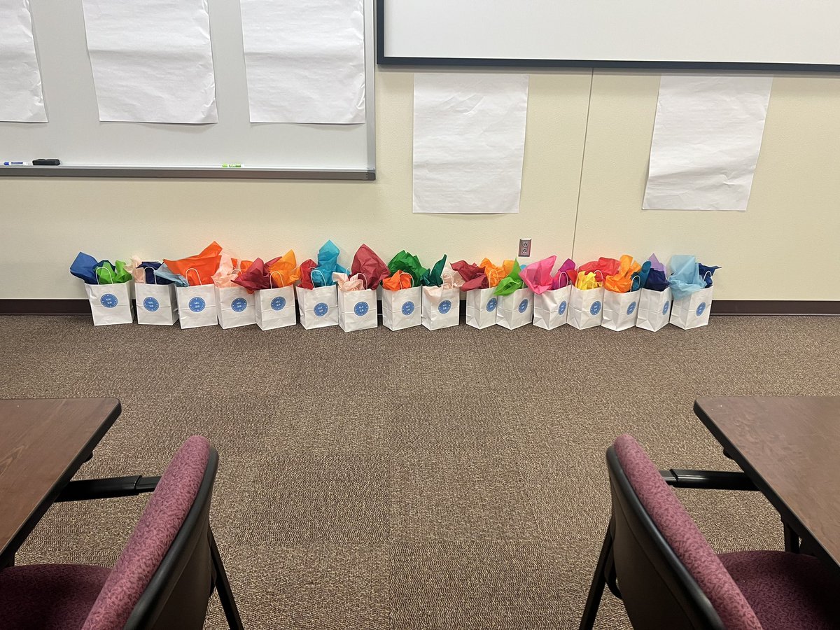 alc_aisd's tweet image. Getting ready for the big celebration! 
#leveluplearning @foxbarry1 @nikkipt