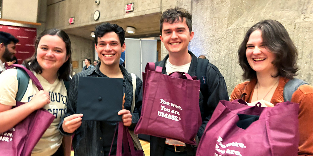 UMassAmherst's tweet image. We met some outstanding grads at the Commencement Fair today. Now that they&apos;re geared up, they&apos;re ready to walk! Join us on May 26th at 9:00 a.m. at McGuirk Alumni Stadium. Want more details? Follow the link! umass.edu/commencement/ #Commencement2023 #BeRevolutionary