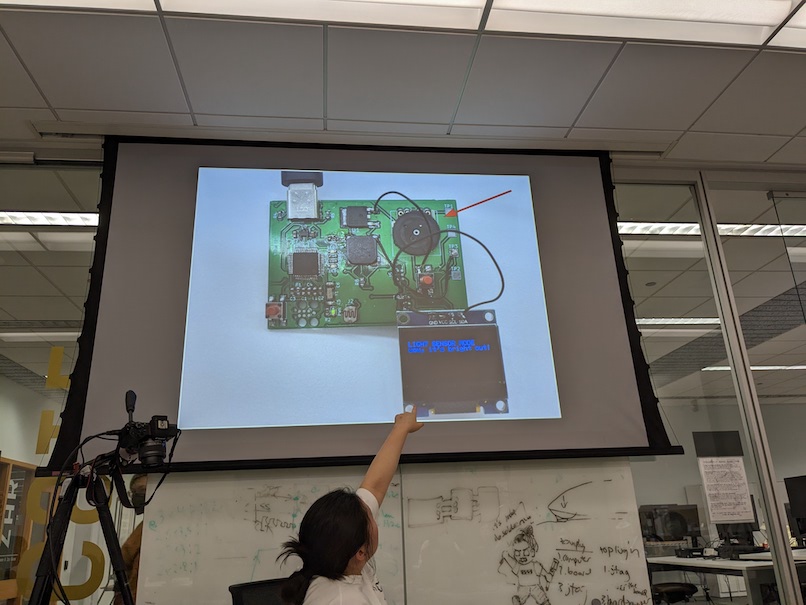 Lovely article about our PCB class at @uchicagocs, with quotes from undergraduates who took this class and made the MOST beautiful projects from the ground up: cs.uchicago.edu/news/computer-… (all PCBs printed at @JLCPCB and designed with @kicad_pcb & reviewed by super TA @tengshanyuan)