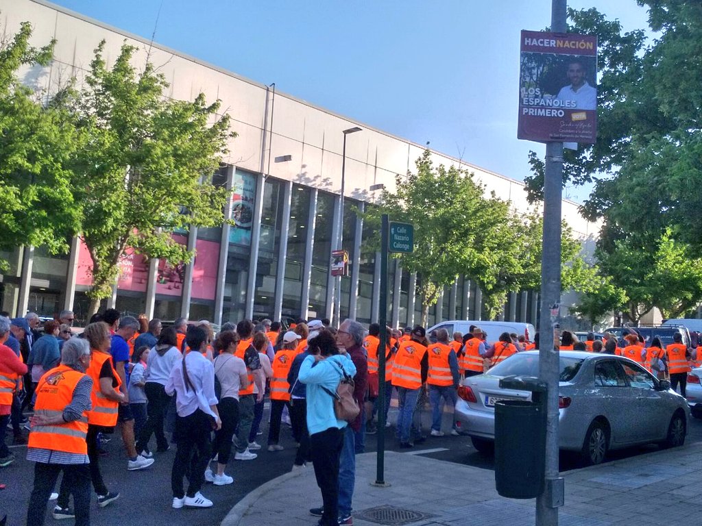 HN_Sanfer's tweet photo. 🫂Hoy junto a nuestros vecinos afectados de Metro.

✅Queremos soluciones urgentes.
✅Plan Integral Urgente.
✅Plan Municipal de Vivienda.

#Sanfer🇪🇦🇹🇹 https://t.co/mX183Xwhxc