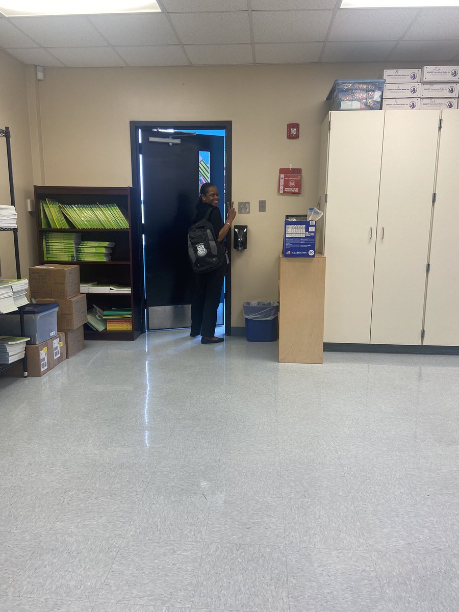 lkpigott's tweet photo. Today has been absolutely amazing @BlackshearEHISD! I will cherish the opportunity to support this campus and the work! I am forever grateful for the collaboration with @stredit, @StephaneeDorsey, &amp; @AMLandryMEd!  And, above all, honored to have served the  teachers and staff! https://t.co/U7MudAjCyU