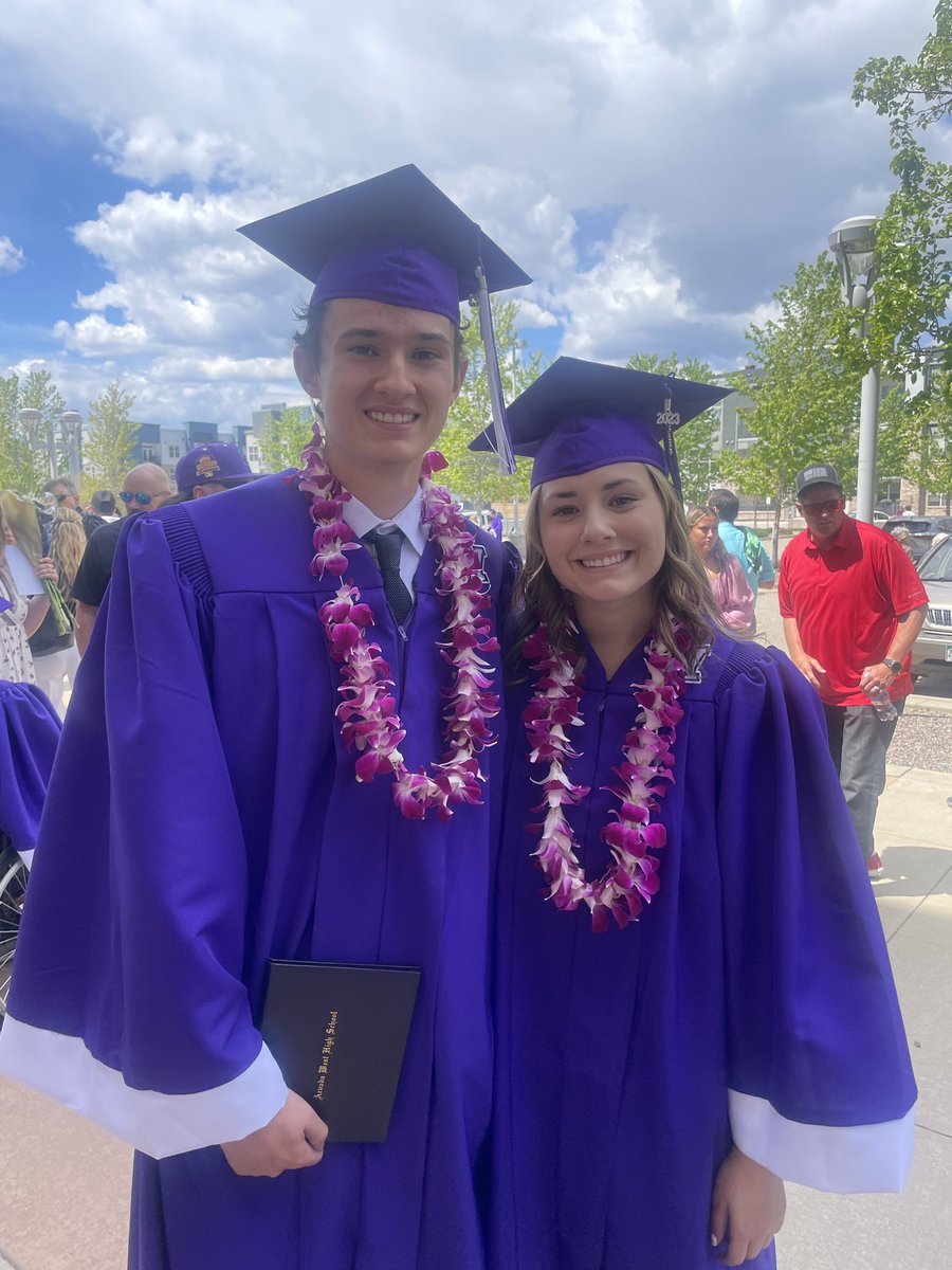 mulvaney_10's tweet photo. Congratulations!! So proud of the two of you for all the accomplishments you have achieved but even more for becoming two amazing young adults.
Looking forward to following you through the next chapter of your life.
I love you❤️❤️!! https://t.co/G7wbLd4H5W