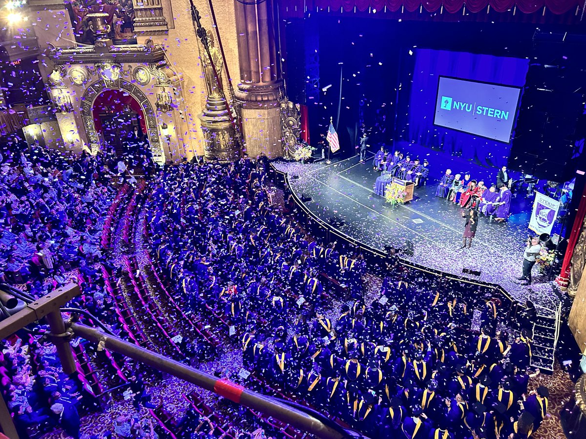 NYUStern's tweet photo. Let’s hear it again for our #NYUStern MS Class of 2023! Congrats, grads! 🥳🎓Welcome to the #SternAlumni community! #Stern2023 https://t.co/dyuUZO6ULG