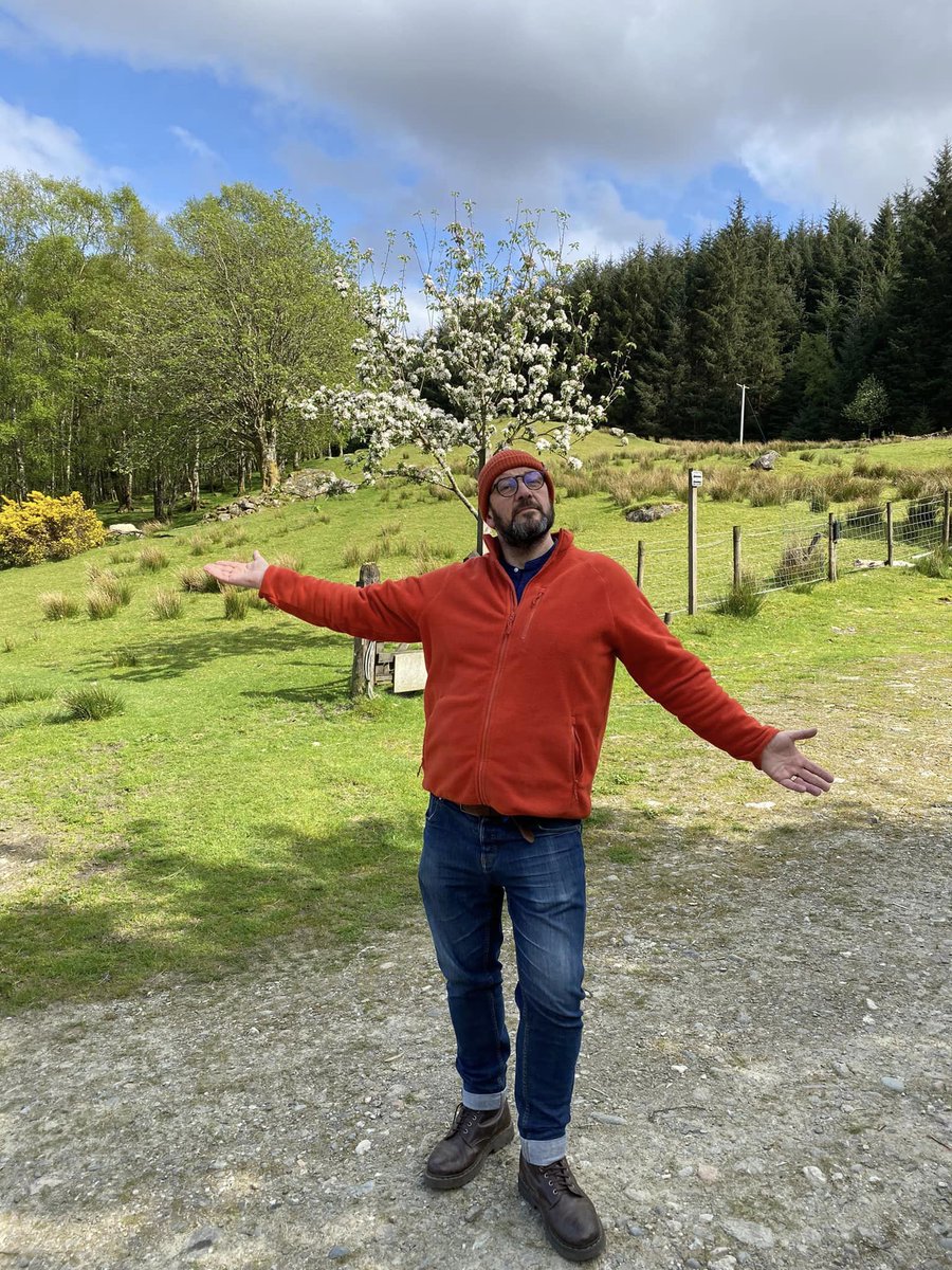 Episode 7 of my podcast out now. From your camp orange host 🤔 Catch it here enjoyyourpiping.buzzsprout.com