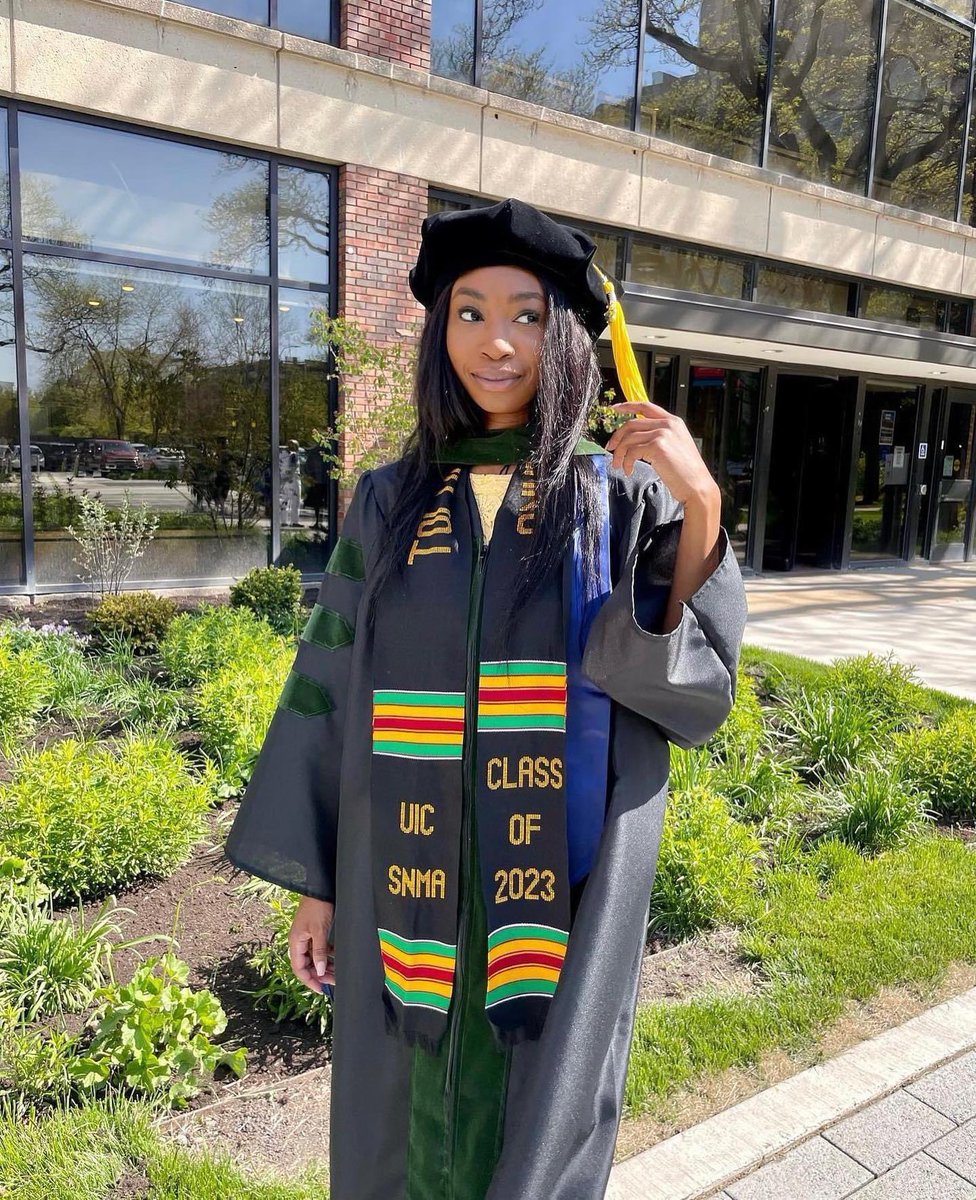 Cheers to the newest docs on the block 🩺🩺

#GradSZN is here 💫

Like, share and repost 📲
Tag us @snma_official to be featured in future post.

#SNMAGrads #SNMAExcellence #graduation #2023 #SNMA