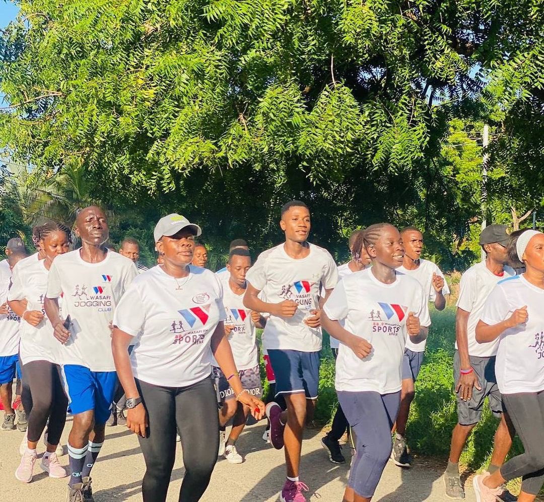wasafijogging's tweet photo. Chama la wana @wasafijogging Leo Kilometa 9 za upesi kabisa. https://t.co/c3c6VXAtED