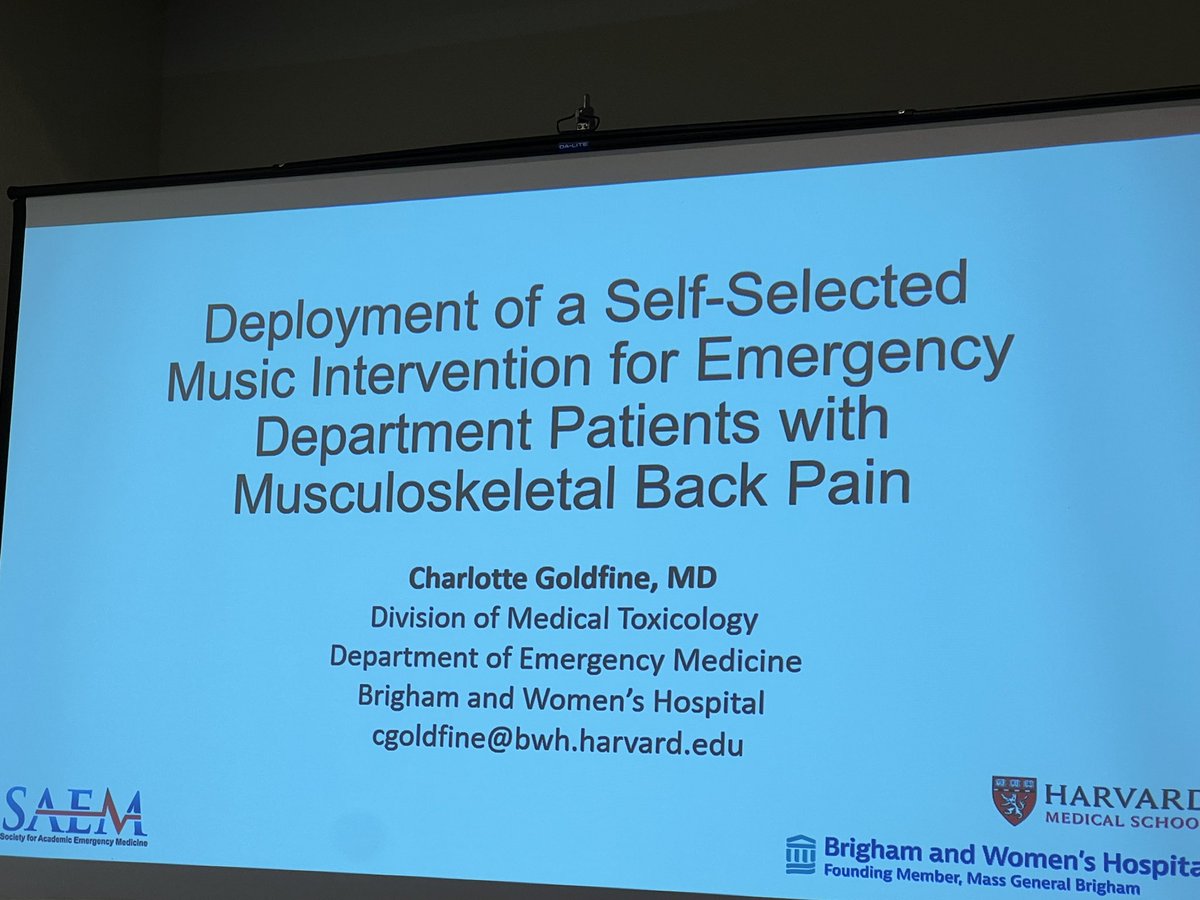 Lab member Dr. Goldfine @Dr_GoldiTox presenting at #saem23 on our work on deploying self selected music for acute back pain in the ED!