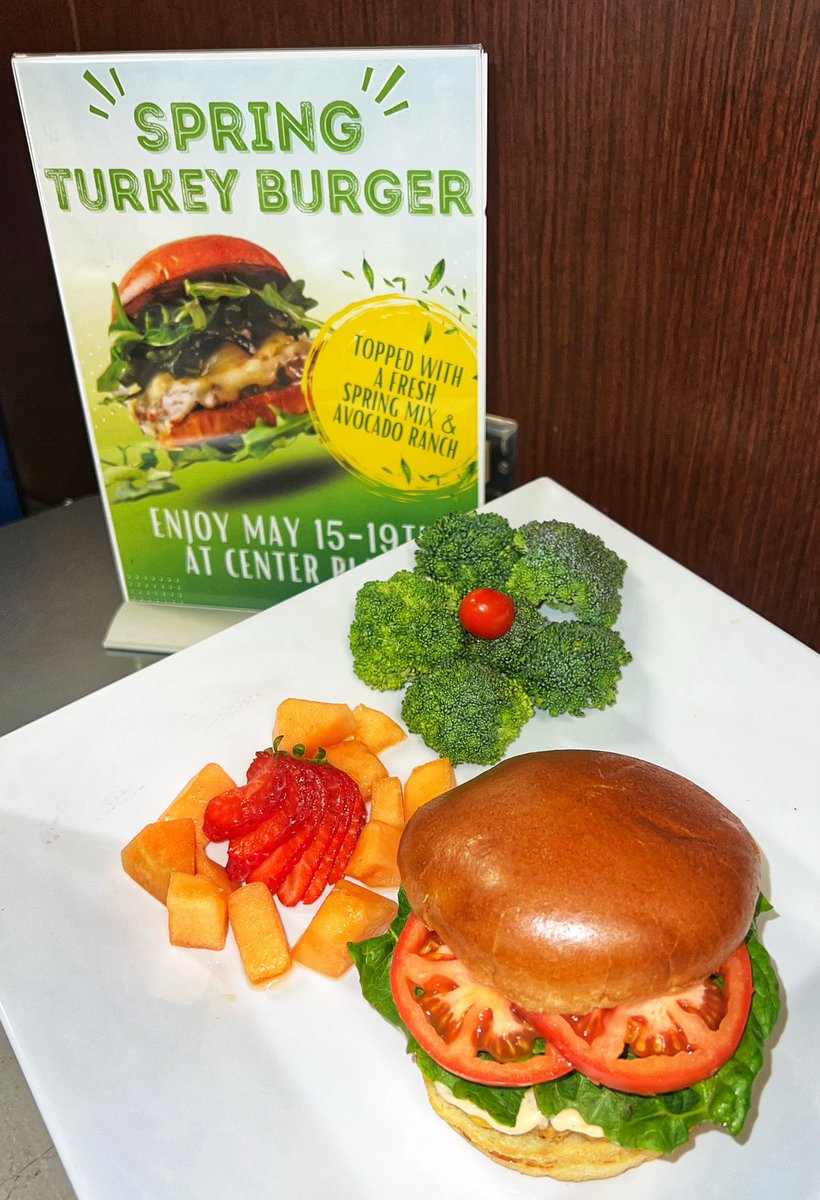This week we have been enjoying the taste of spring at our Rally Cafe’s with this delicious turkey burger topped with fresh spring greens and avocado ranch! 

Check out this delicious meal served all week long! 🍔🍅🥬