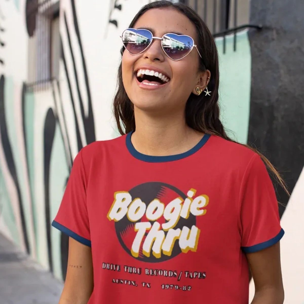 Our vintage t-shirts are the perfect way to add some serious style to your casual everyday outfits. 🙌 Shop them now at yestercool.com.

#Yestercool #ATXFashion #RetroStyle #RetroFashion #RetroDesign