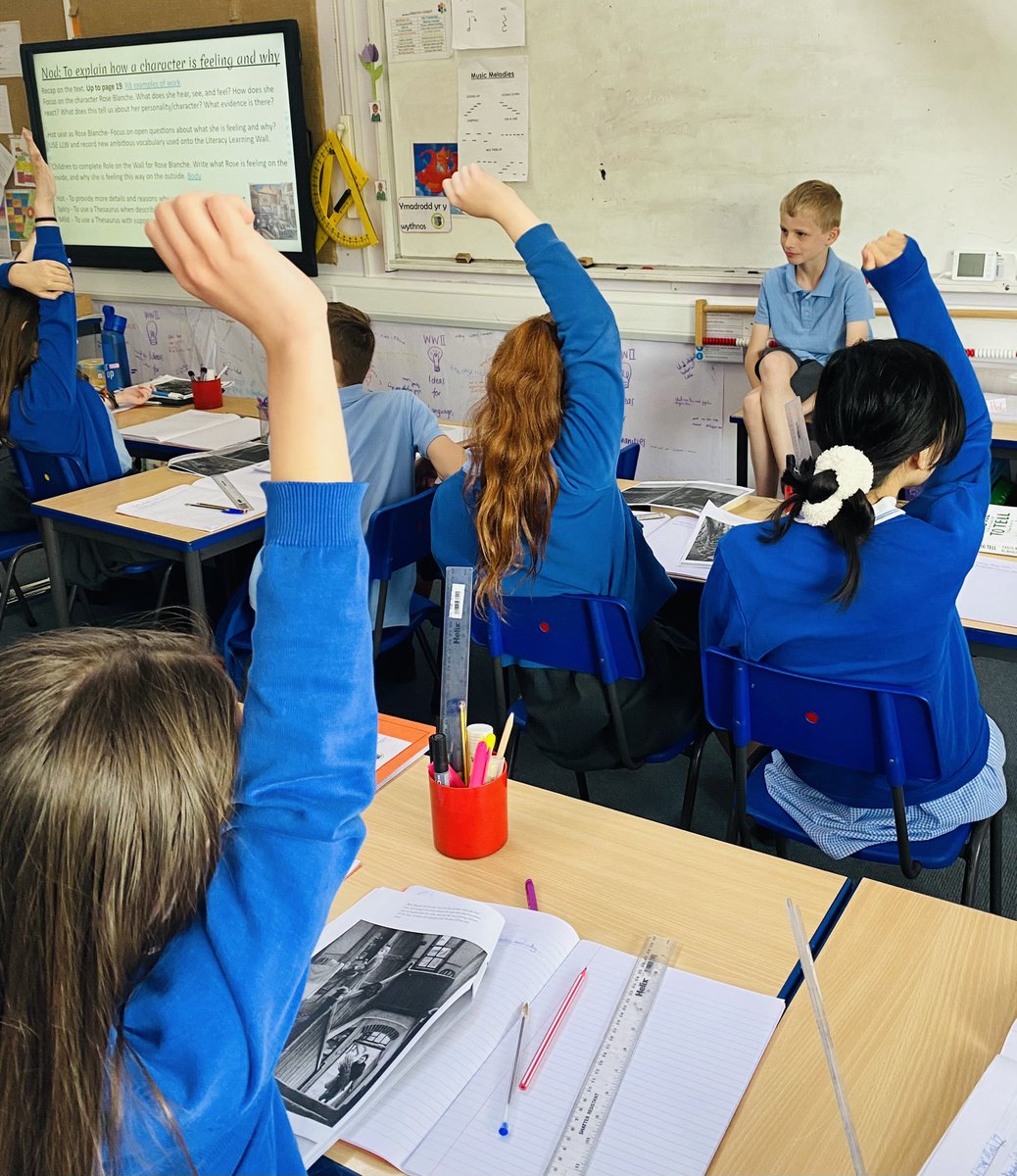ARWPrimary's tweet photo. Hot seating as Rose Blanche - Taking on a role from WW2
Getting to know characters and referencing from the text to support Rose’s thoughts and feelings. #exploringcharacters #confidentpupils #enquiryquestioning #ambitiousvocabulary @EAS_LLCEnglish @EAS_Humanities https://t.co/ruXEvWkcXo