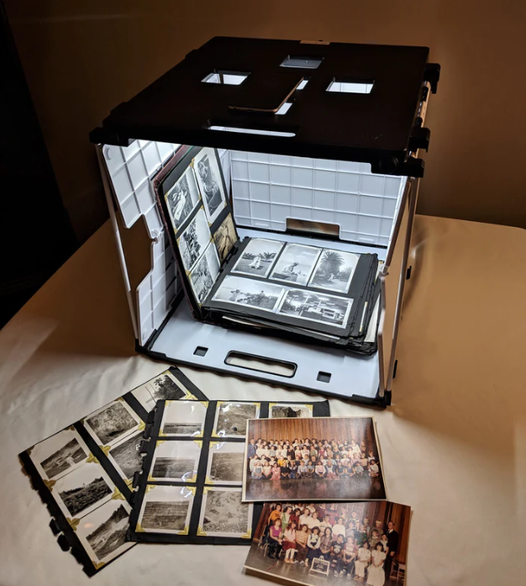 shotboxme's tweet photo. https://t.co/7QVBnfpA4W  The SHOTBOX is a Collapsible Tabletop Photo Light Studio that uses high powered LEDs to create a perfectly lit “micro-studio” environment to get great images with any camera, including smart devices. #Shotbox #ShotboxMe #Collapsible  #PhotoLightStudio https://t.co/zrsg2pa3Xw
