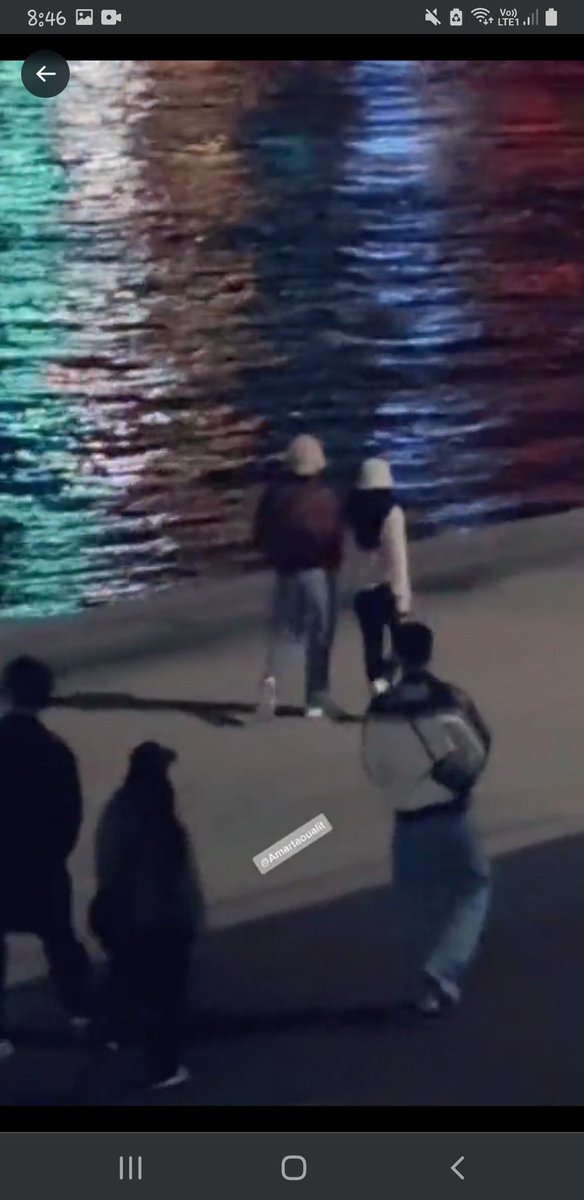 Kooktea07's tweet photo. Taehyung and jennie date in paris 💜🤩
#TAENNIE 
we love you taehyung 
We love you jennie https://t.co/Ttmdy9z8sB